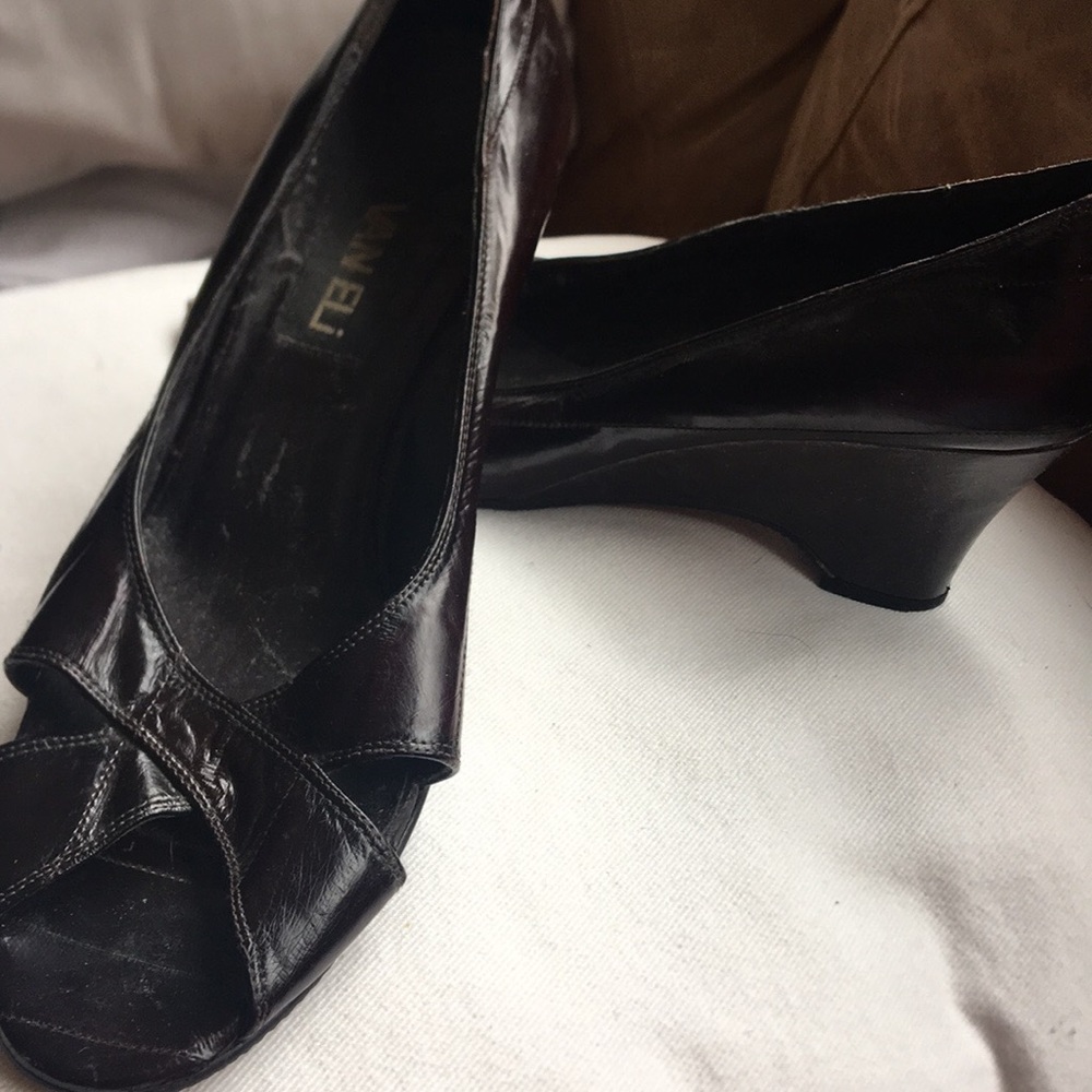 VAN ELI BROWN WEDGE
